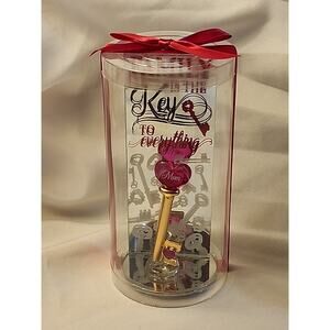 Family Is Key To Everything Mom Heart Key Novelty Glass Mirror Table Top Decor